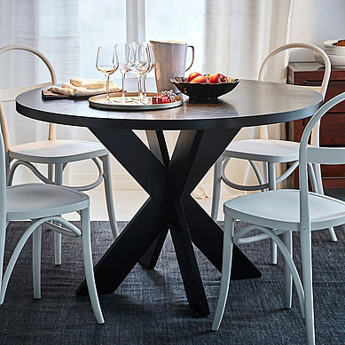 時尚餐桌設(shè)計，展示品味與個性的精華